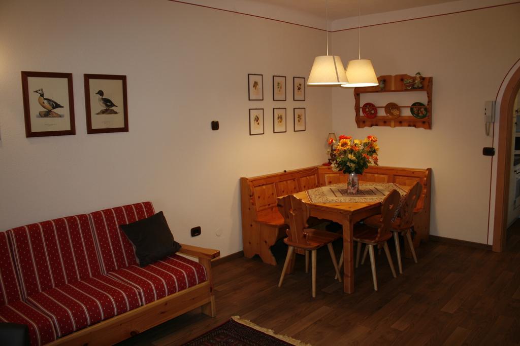 Casa Basilio Appartement Predazzo Kamer foto